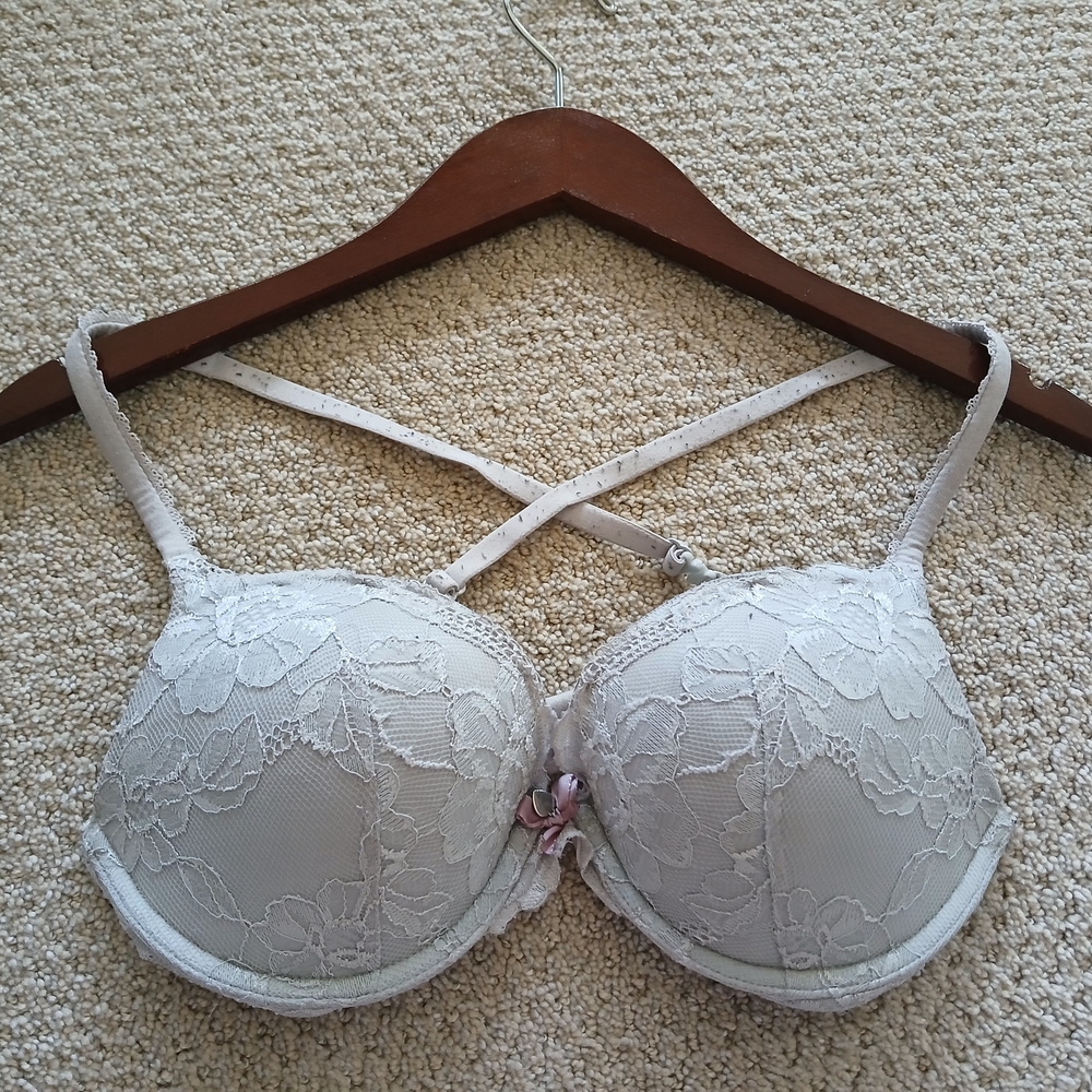 Victoria's Secret Powder Blue Lace Bra- 34C